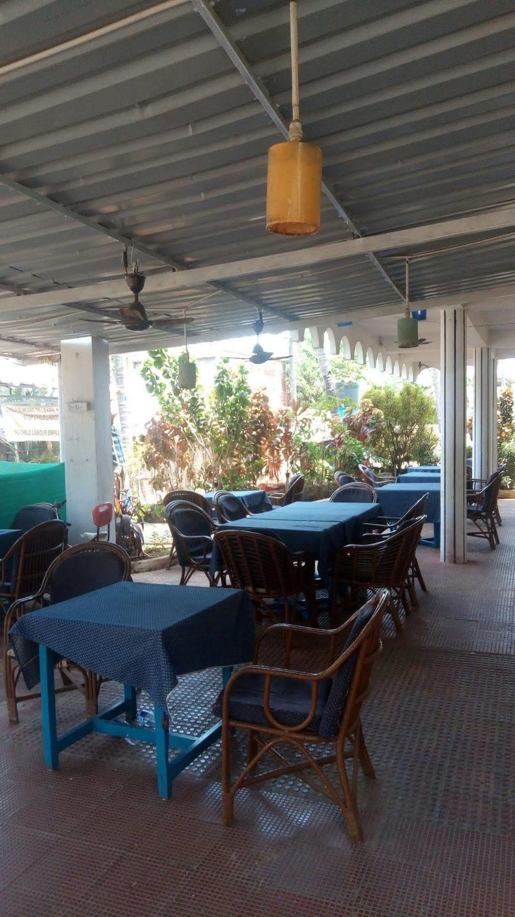 Hotel Shiva Ashvem Ashvem Beach Kültér fotó